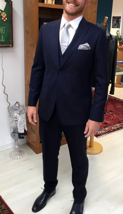 Italian tailored made suits Cesare Sartoria